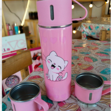 Termo con tazas